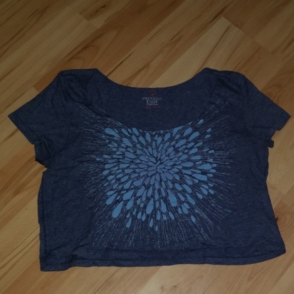 Cropped, over the shoulder, t-shirt - Picture 1 of 1